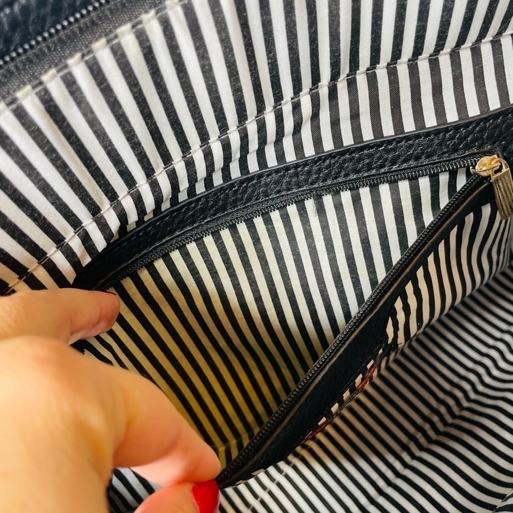 JUSTFAB Legacy Black Faux Leather Handbag Tote - Picture 9 of 12